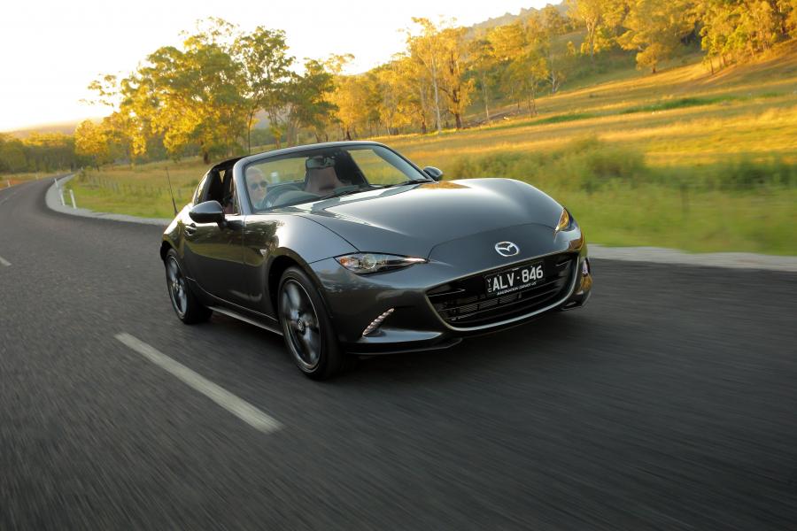  Mazda MX-5 RF Special Edition 2017 года  (AU) (фото 15 из 18)